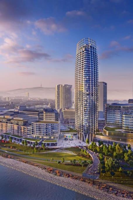 The First Skyscraper In Slovakia Lägenhet Bratislava Exteriör bild